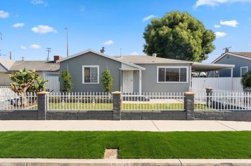 3104 134th Pl, Hawthorne, CA 90250-6317