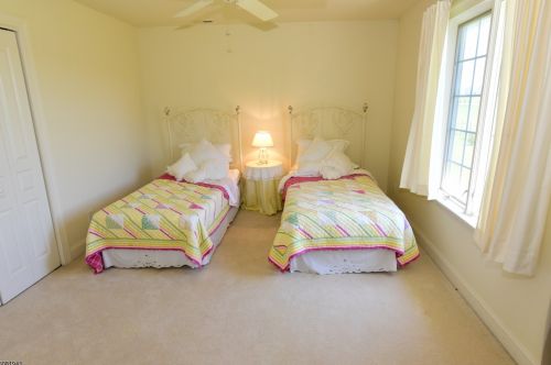 112 Fox Chase Ct, Swedesboro NJ  08085-3043 exterior