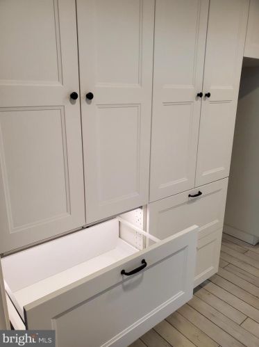 8913 Lagrange St, Lorton VA  22079-1626 exterior