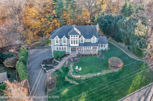 34 Windsor Dr, Little Silver NJ  07739-1311 exterior