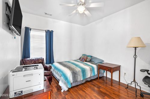 52 Tuscarora Ave, Beaufort SC 29907-1107 exterior