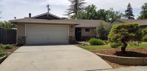 215 Ventura St, Fruto, CA 95988-3243