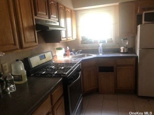 116-11 Inwood St, Jamaica, NY 11436-4908