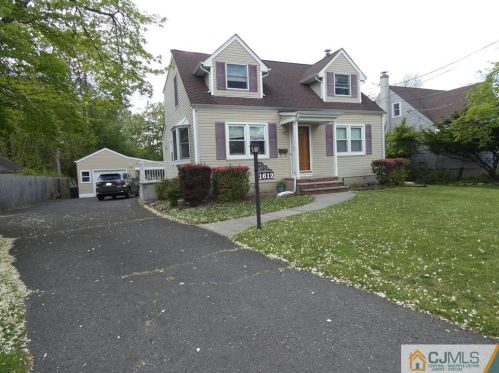 1612 Ford Ave, South Plainfield, NJ 07080-1532