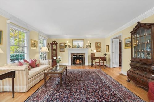 227 Nod Hill Rd, Wilton, CT 06897-1718