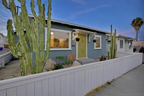 2926 Polk Ave, San Diego CA  92104-2506 exterior