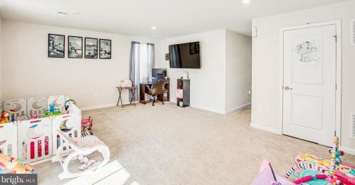 100 Rising Sun Rd, Fredericksburg VA  22405-9424 exterior