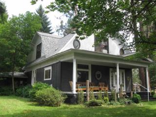 1020 Evergreen St, Spokane, WA 99201-3102