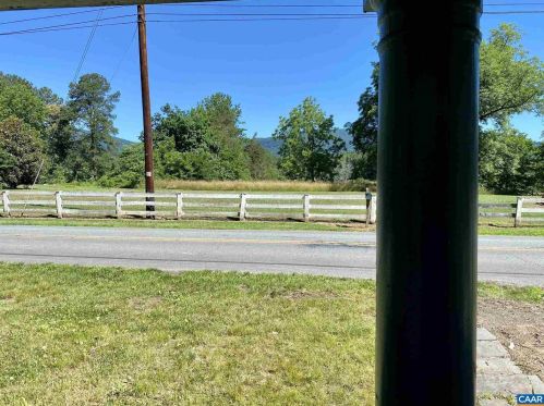 6417 Hillsboro Ln, Crozet VA  22932-3322 exterior