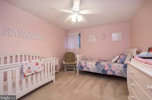 1298 Marshallton Thorndale Rd, Downingtown PA  19335-3754 exterior