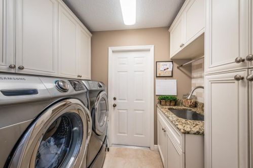 7721 Northaven Pl, New Port Richey FL  34655-4261 exterior