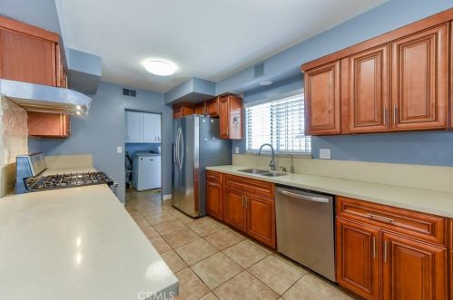 717 Midsite Ave, Covina CA  91723-3332 exterior