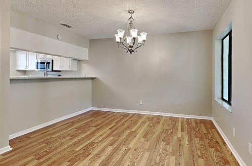 1653 Crossing Cir, Palm City, FL 34990-2465