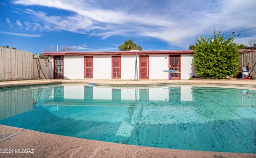 425 Wyoming St, Tucson, AZ 85706-1260