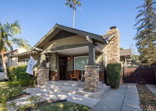 366 Mira Mar Ave, Long Beach, CA 90814-2708