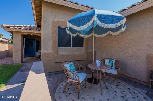 644 Cantebria Dr, Gilbert, AZ 85296-3521