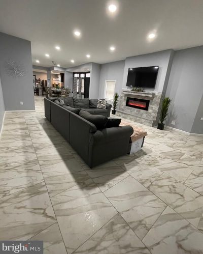 805 Main St, Norristown PA  19401-4103 exterior