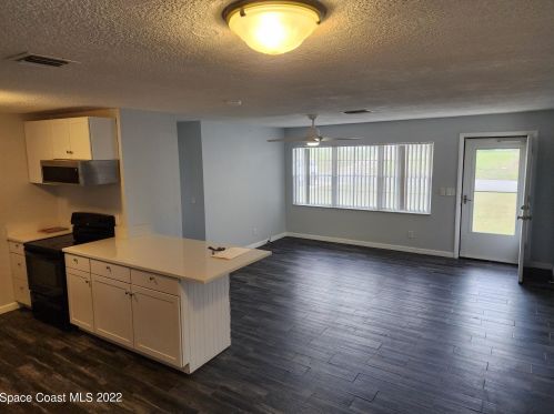 795 Hillcrest Ave, Titusville FL  32796-3713 exterior