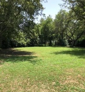 3712 Wisteria Dr, Fort Worth, TX 76140-3516