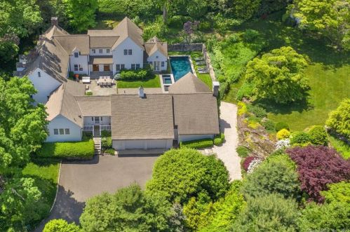 298 Harbor Rd, Southport, CT 06890-1373