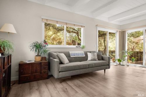 1425 Los Olivos Rd, Santa Rosa CA 95404-2017 exterior