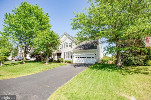 11613 Duchess Dr, Fredericksburg, VA 22408-1879