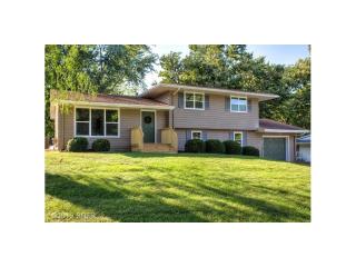 3008 Hillsdale Dr, Des Moines, IA 50322-6828
