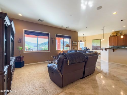 38233 31st Ave, Phoenix AZ  85086-7291 exterior