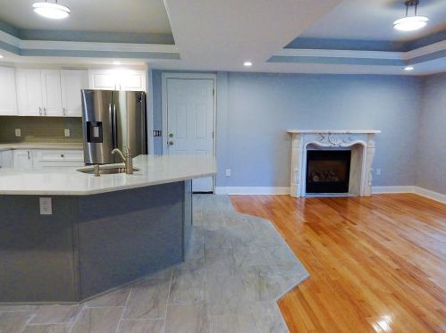 30 Highwood Dr, Coventry RI  02816-8209 exterior