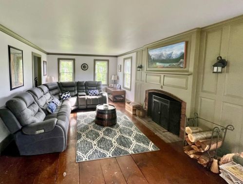 35 Coral Ave, Unity NH  03603-4468 exterior