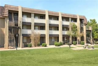 4225 1st Ave, Tucson AZ  85719-1077 exterior