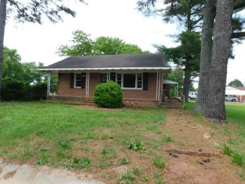 807 Sunny South St, Goldsboro, NC 27530-5737