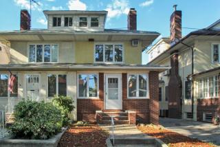 53 77th St, Brooklyn, NY 11209-2920