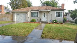837 Yale Ave, Fresno, CA 93704-6147