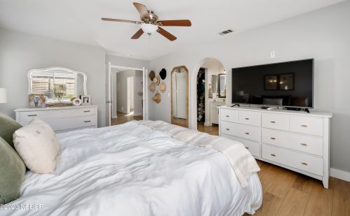 359 Wilson Dr, Santa Maria CA  93455-4764 exterior