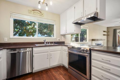 615 Devonshire Dr, Liberty Farms CA  95620-2210 exterior