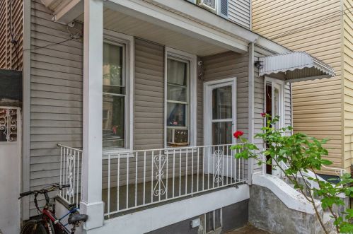 1432 30th Dr, Long Island City, NY 11102-3638