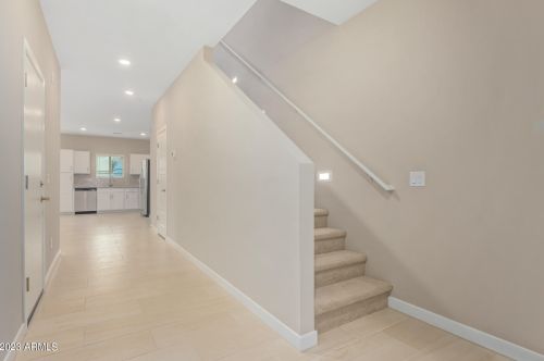 2241 Echo Ln, Phoenix AZ  85021-4853 exterior