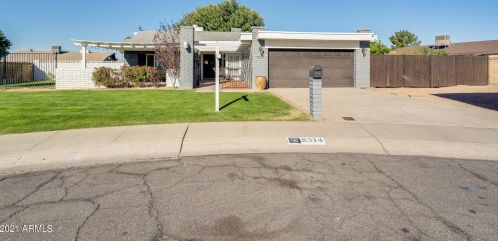8314 49th Dr, Glendale, AZ 85302-6307