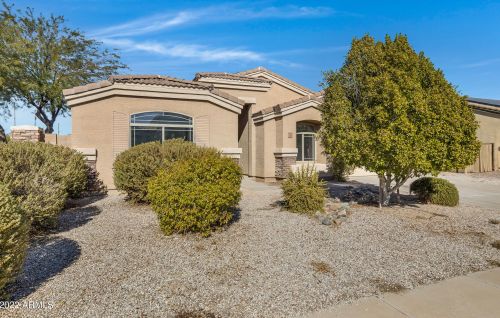 1246 Chimes Tower Dr, Casa Grande AZ  85122-6640 exterior