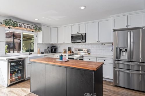 6176 Palau St, Cypress CA  90630-5666 exterior