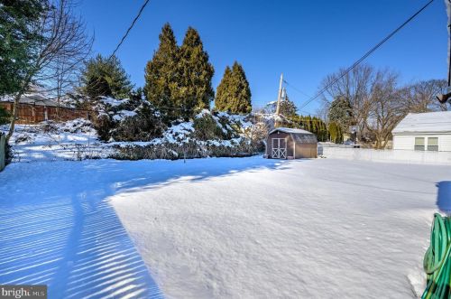 1920 Fitzwatertown Rd, Willow Grove, PA 19090-3904