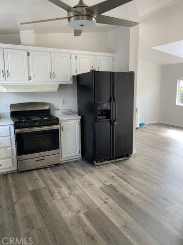 824 15th St, Newport Beach, CA 92663-6110