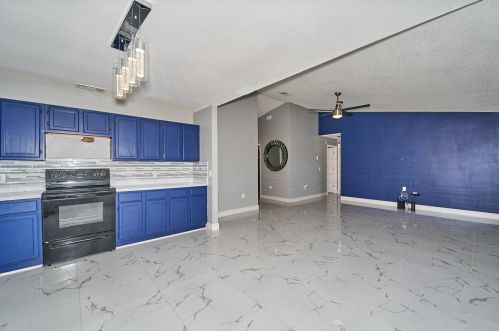 109 Weeping Willow Rd, Eagle Lake FL  33839-5124 exterior