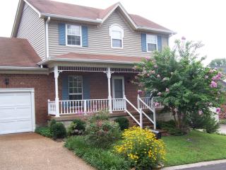 105 Southampton Ct, Goodlettsville, TN 37072-2134