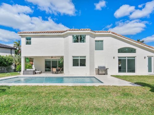 3761 144th Ave, Hollywood FL  33027-3785 exterior