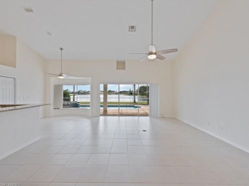 917 Belville Blvd, Naples FL  34104-6566 exterior