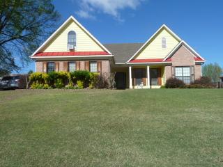 71 Aberdeen Dr, Munford, TN 38058-6260