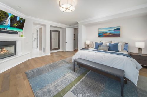 26173 Lone Rock Ct, Santa Clarita CA  91381-0647 exterior