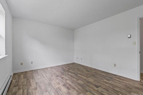 228 Monroe Ave, Monroe NY  10950-1243 exterior